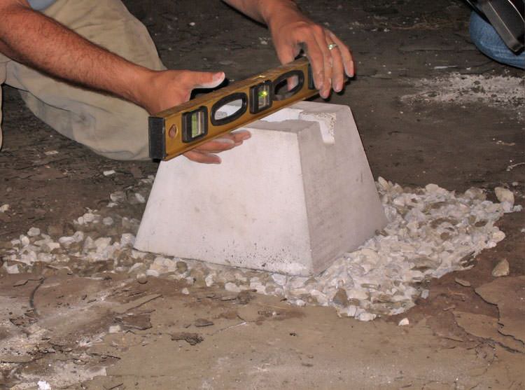 Crawl Space Jacks Installed by Authorized Foundation Contractors